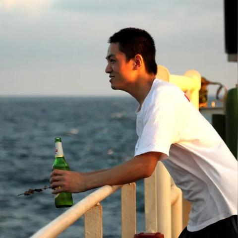 勇敢驶向未来：从梦想大航海英雄选择看儿童成长必备的勇气和毅力